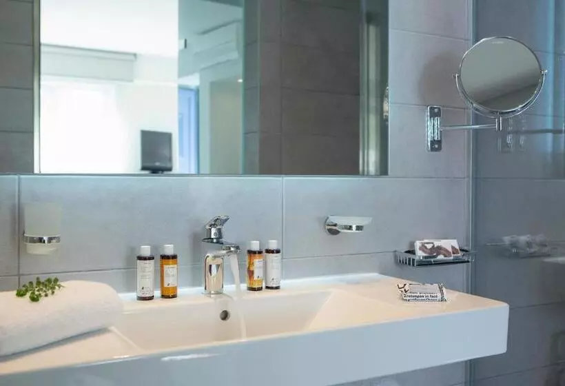庭の見えるシングルルーム, Porto Galini Seaside Resort & Spa