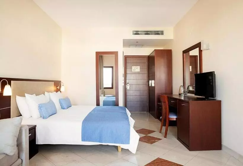 ガーデンビュースーペリアールーム, Porto Galini Seaside Resort & Spa