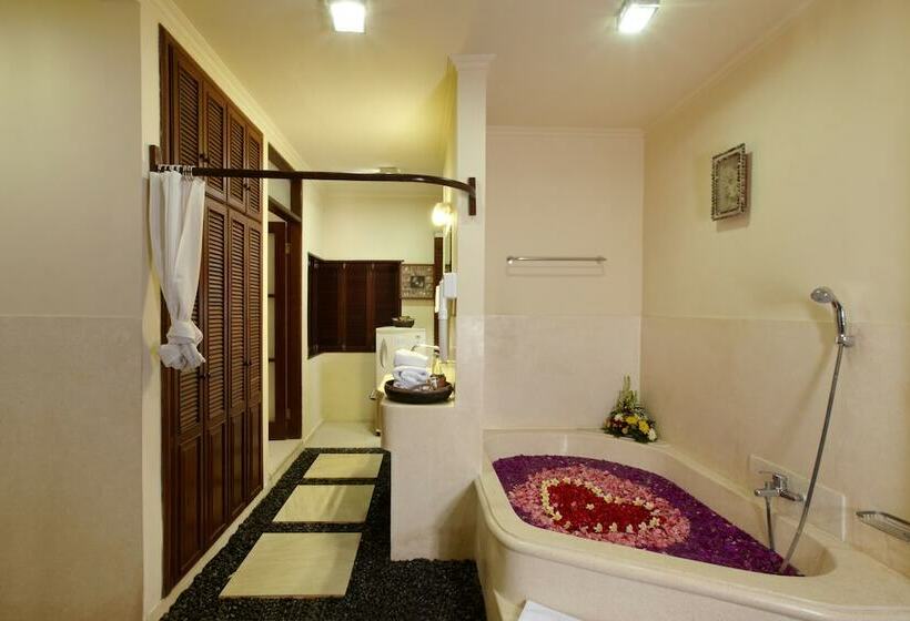 فيلا ديلوكس غرفة نوم, Putu Bali Villa And Spa