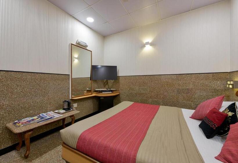 اتاق لوکس, Royal Castle