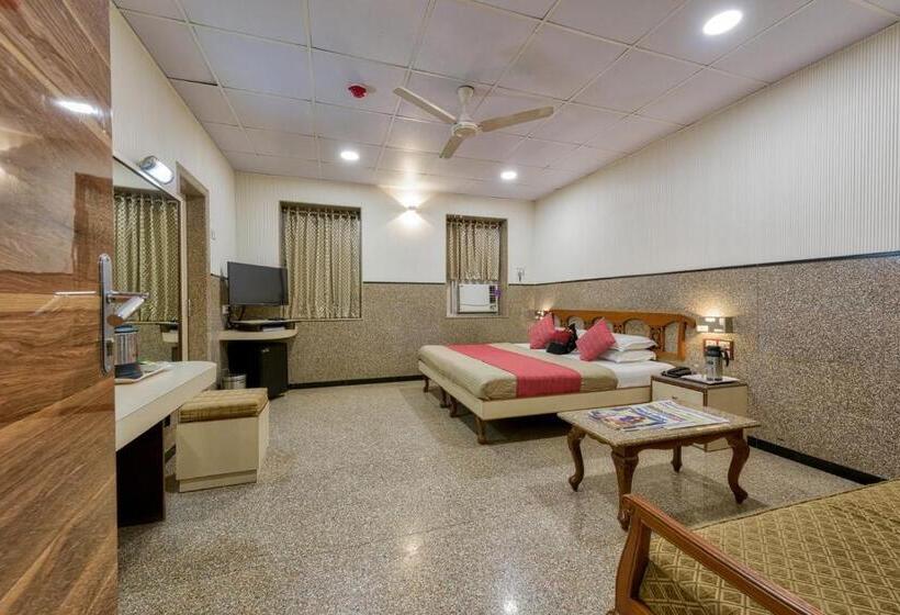 اتاق لوکس, Royal Castle