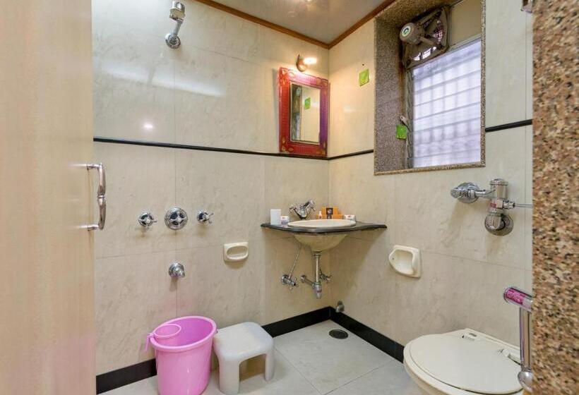 اتاق لوکس, Royal Castle