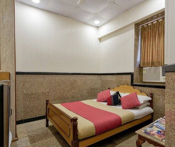 اتاق استاندارد, Royal Castle