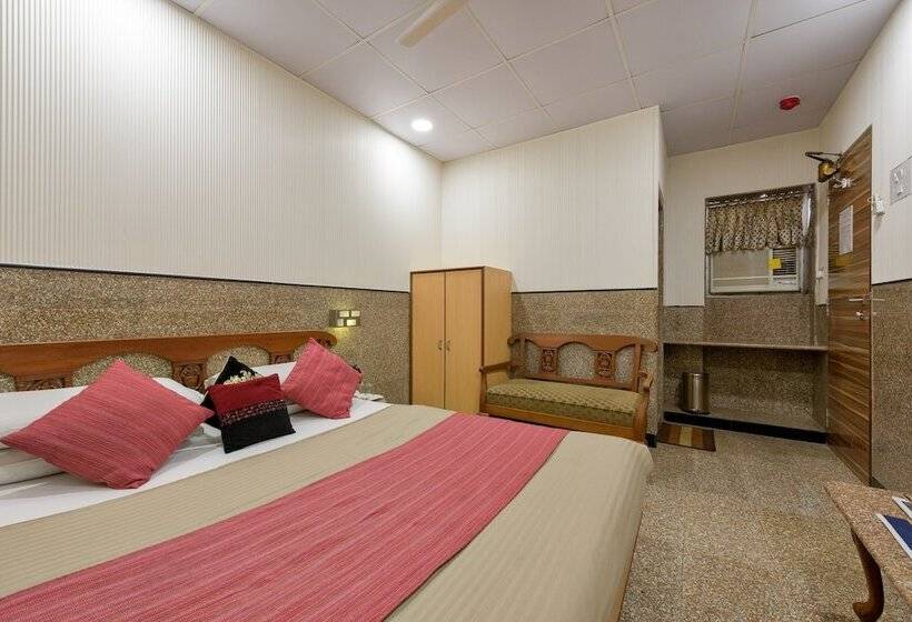 اتاق لوکس, Royal Castle