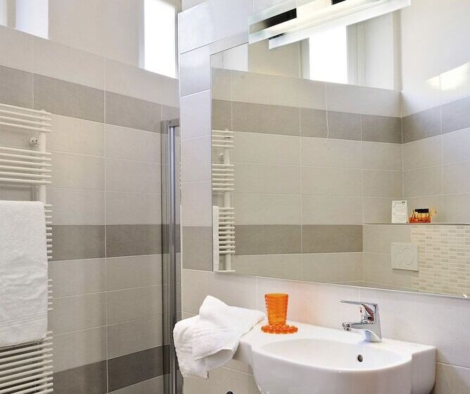 Полулюкс, Smart Hotel Bartolini