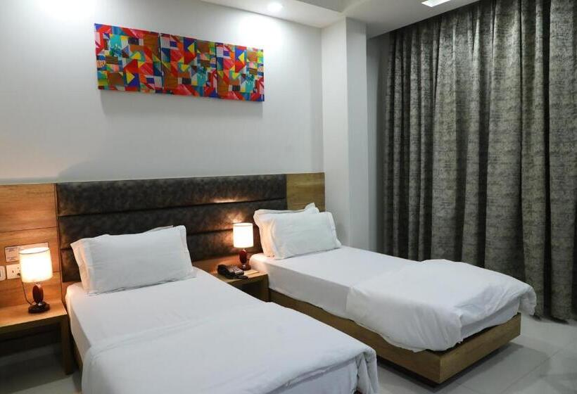 Superior Room, Sopan Heights