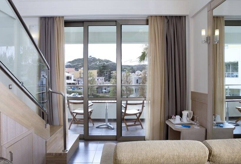 Полулюкс, Thalassa Beach Resort & Spa