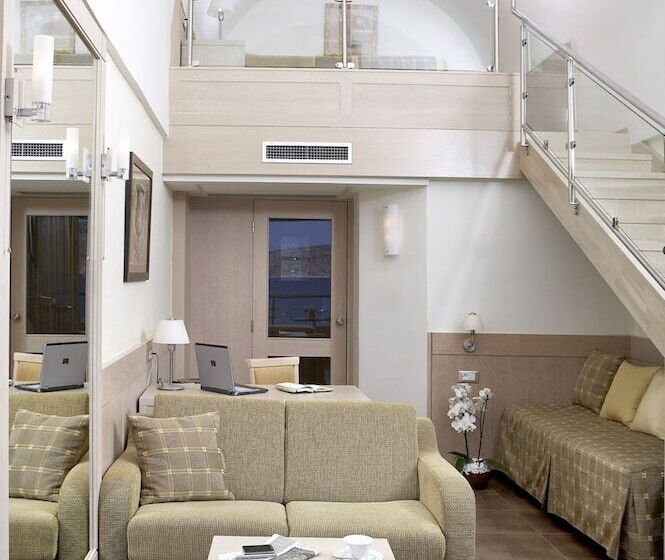 Полулюкс, Thalassa Beach Resort & Spa