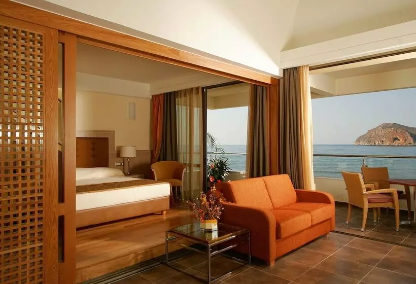 オーシャンビュースイート, Thalassa Beach Resort & Spa