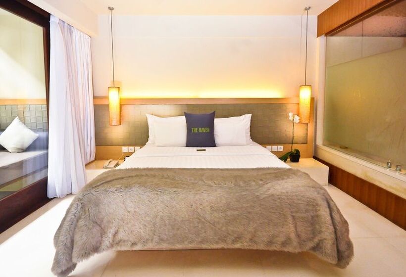 Люкс Вид на Бассейн, The Haven Bali Seminyak
