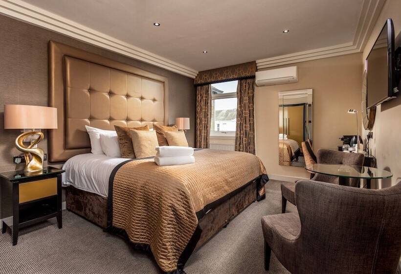 חדר דלוקס, The Kylestrome