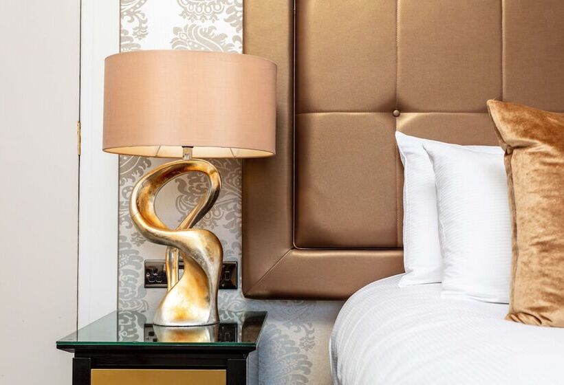 חדר דלוקס, The Kylestrome