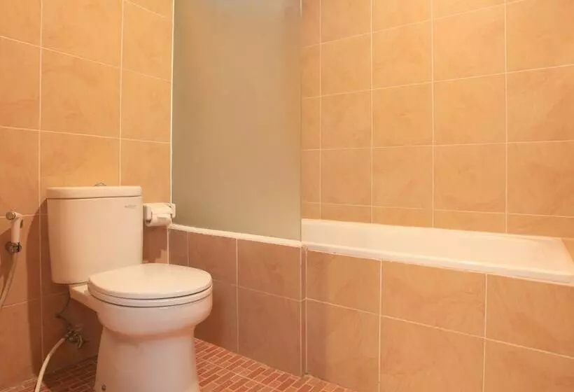 اتاق لوکس با چشم‌انداز استخر, Matahari Bungalow