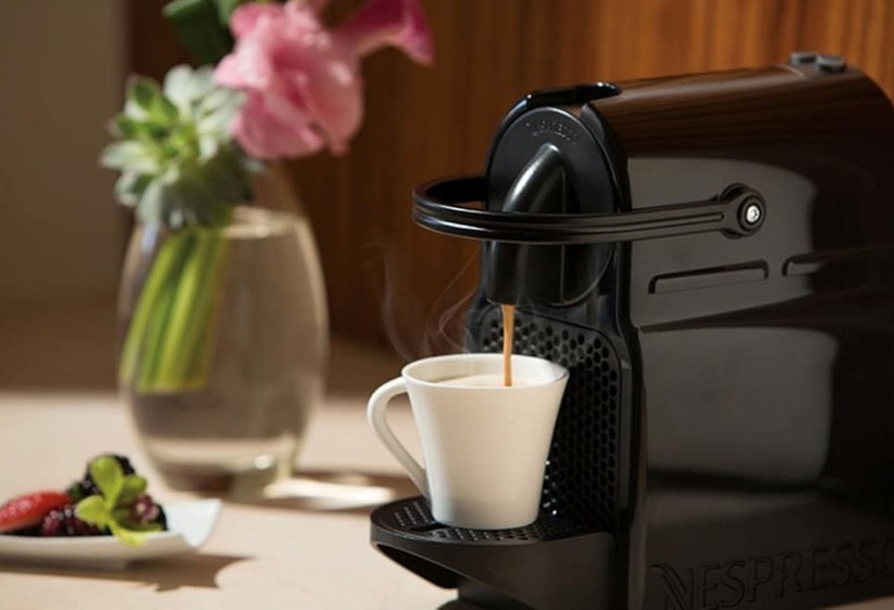 带大床的小型套房, Secrets Maroma Beach Riviera Cancun   Adults Only