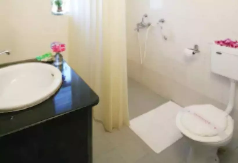سوییت, Santana Beach Resort