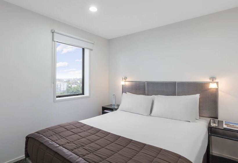 Апартаменты 2 Спальни, Nesuto St Martins Apartment