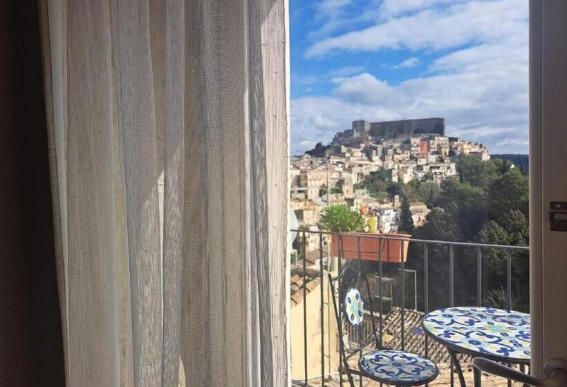 חדר סטנדרט נוף לעיר, B&b Cuore Barocco