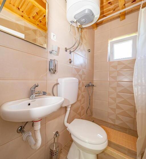 اتاق استاندارد, Ethno House Osobak