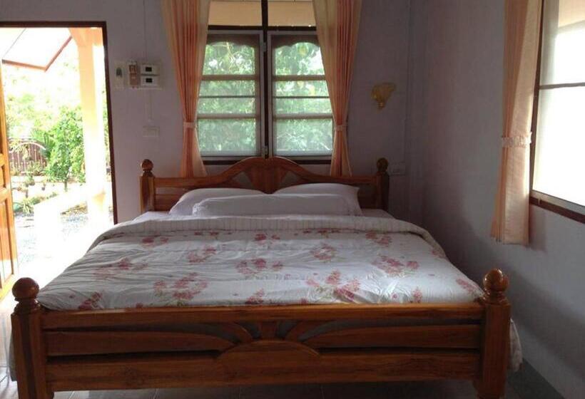 Номер Стандарт, Chuanchom Resort