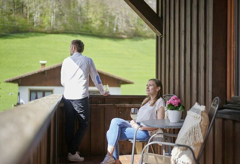 غرفة قياسية مزوَّدة بشُرفة, Der Klostertalerhof