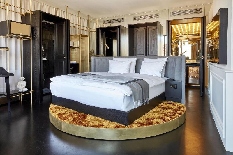 适合残疾人士使用的带超级大床的标准间, Motto by Hilton New York City Chelsea