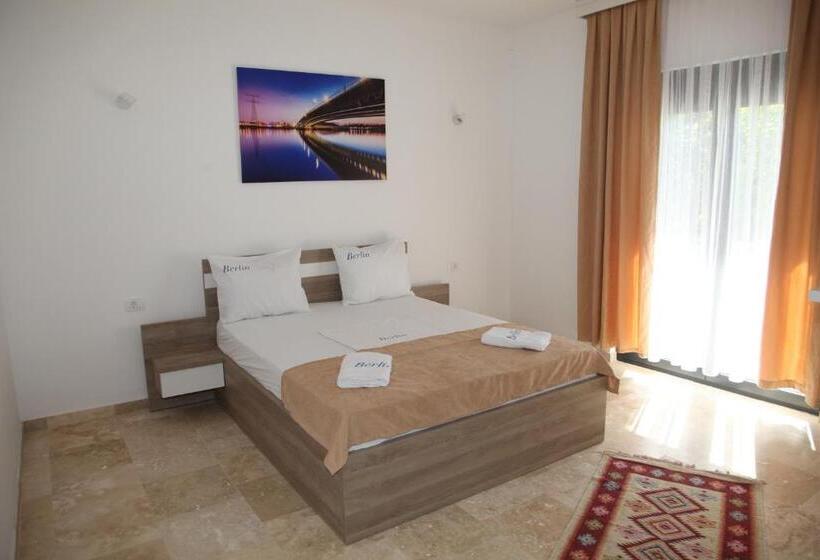 اتاق استاندارد, Premium Berlin With Pool