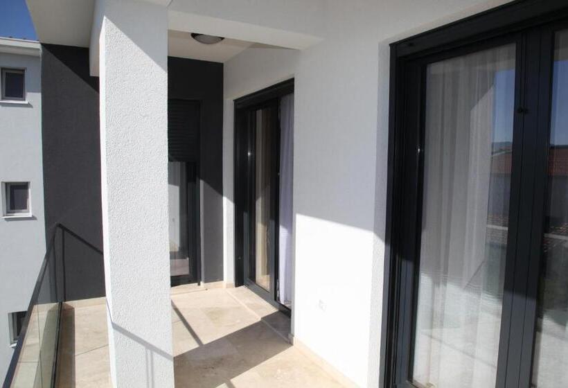 اتاق لوکس خانوادگی, Premium Berlin With Pool