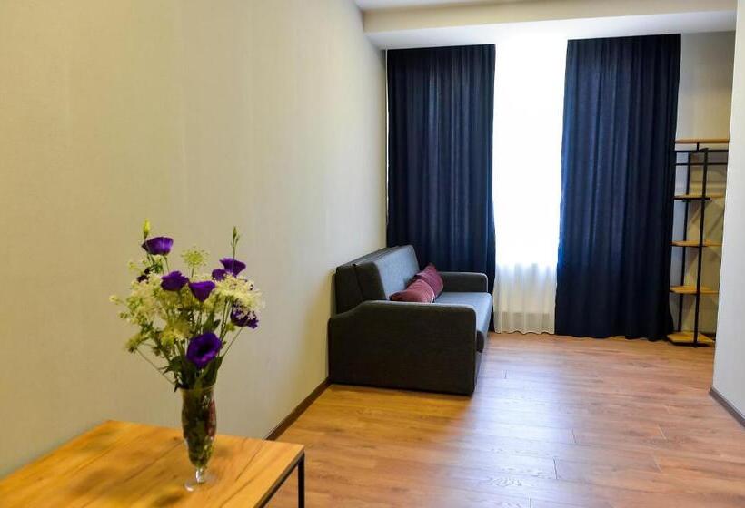 سوئیت با بالکن, Tskaltubo Epic Hotel & Spa