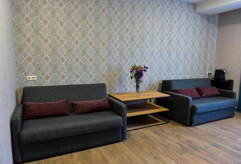 سوییت سوپریور, Tskaltubo Epic Hotel & Spa