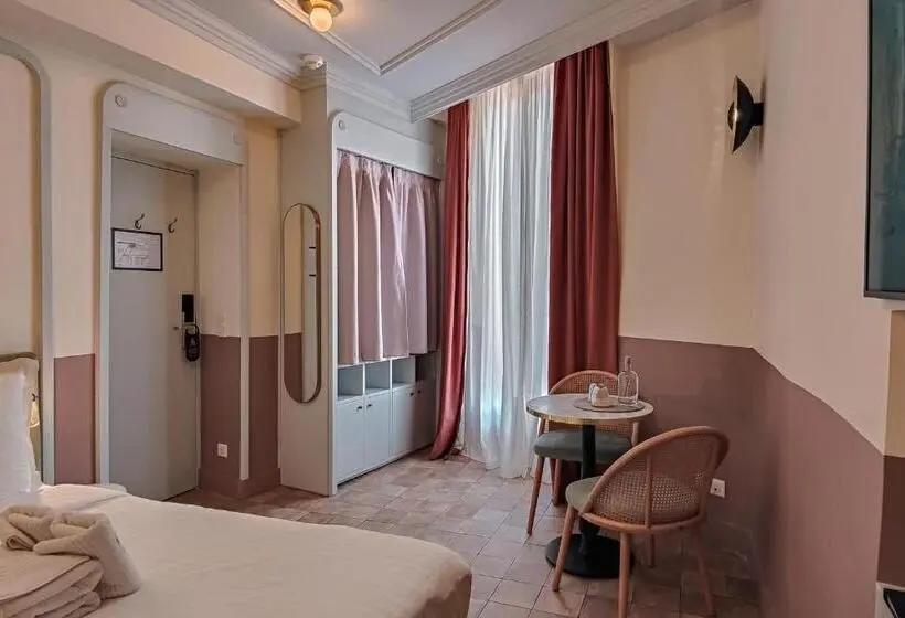 スタンダードスタジオ, Aparthotel Ammi Vieux Nice