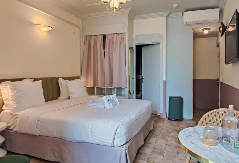スタンダードスタジオ, Aparthotel Ammi Vieux Nice