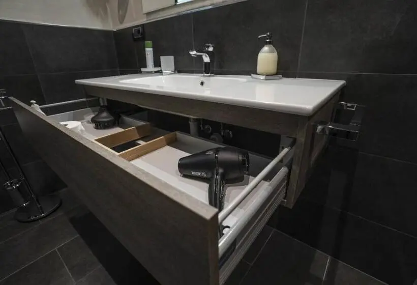 Pokój Czteroosobowy Deluxe, B&b Il Pianolo