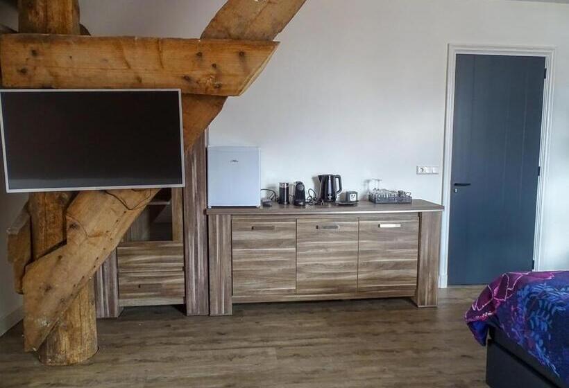 Номер Deluxe с Балконом, Bed & Breakfast De Leekerhoek