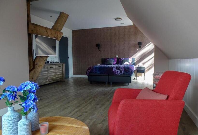 Номер Deluxe с Балконом, Bed & Breakfast De Leekerhoek