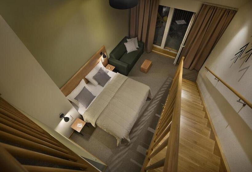 复式套房, Element