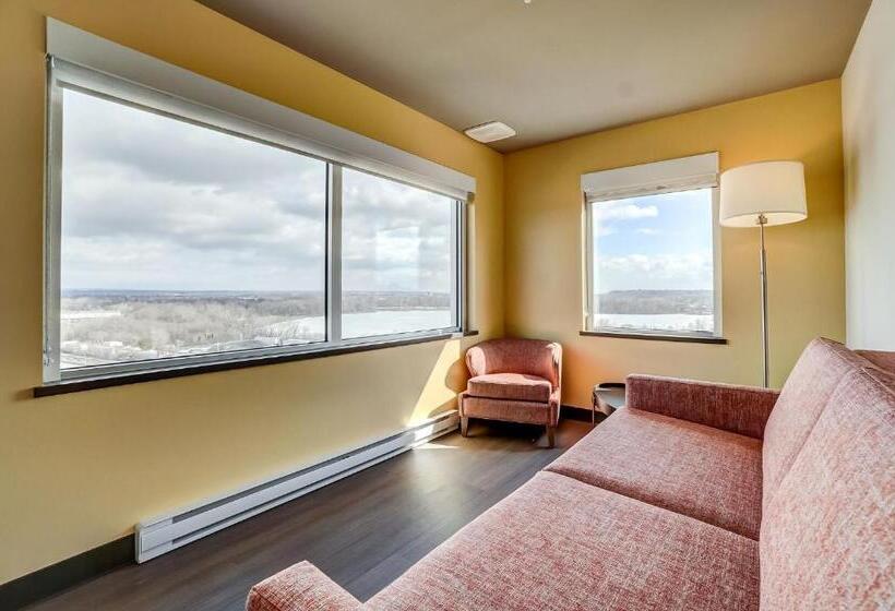 חדר סטנדרט עם מיטת קינג, Holiday Inn Gatineau   Ottawa, An Ihg