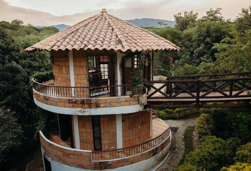 جناح سرير كينج, Kalma