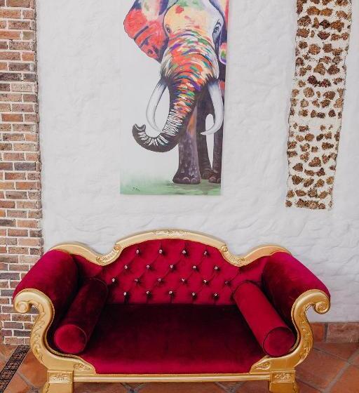 جناح ديلوكس, Kalma