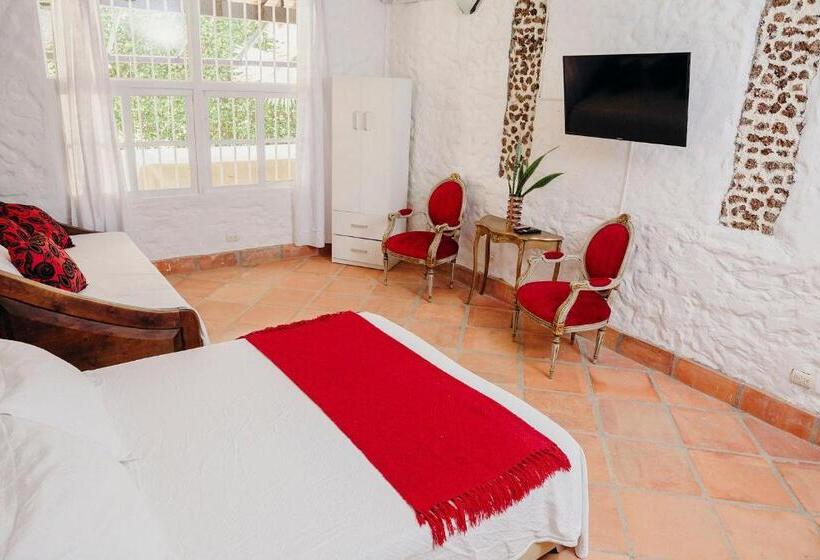 غرفة ديلوكس عائلية, Kalma