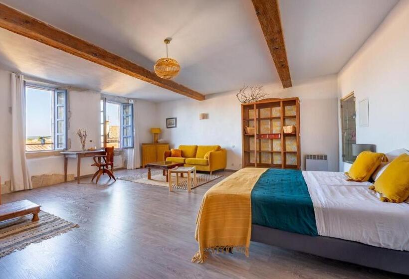 חדר סטנדרט, Le Pied De La Lettre