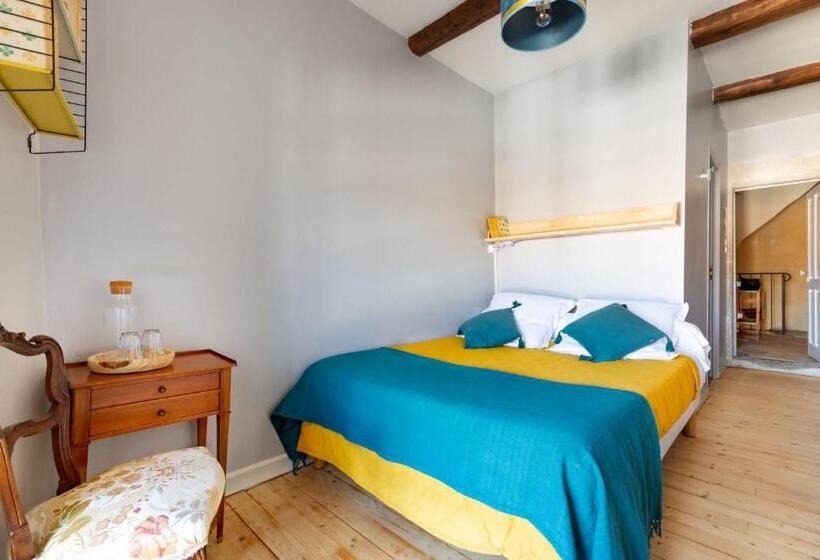 חדר סטנדרט, Le Pied De La Lettre