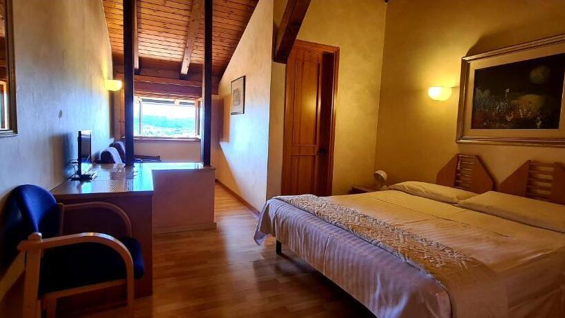 חדר סטנדרט, New Genziana