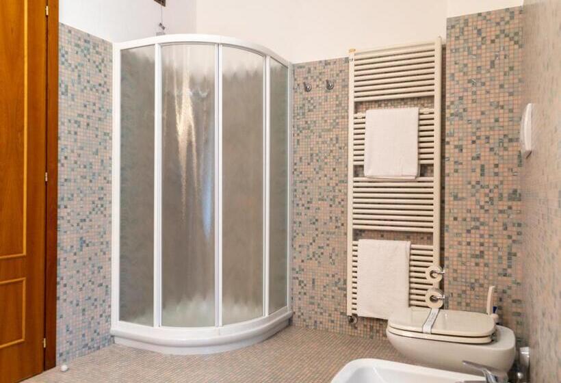 Suite com Varanda, New Genziana