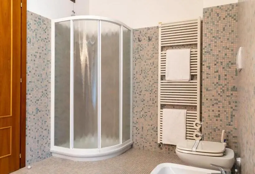 バルコニー付スイート, New Genziana