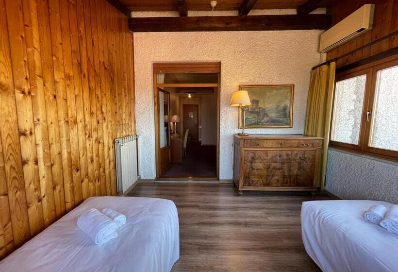 חדר סטנדרט לארבעה, New Genziana