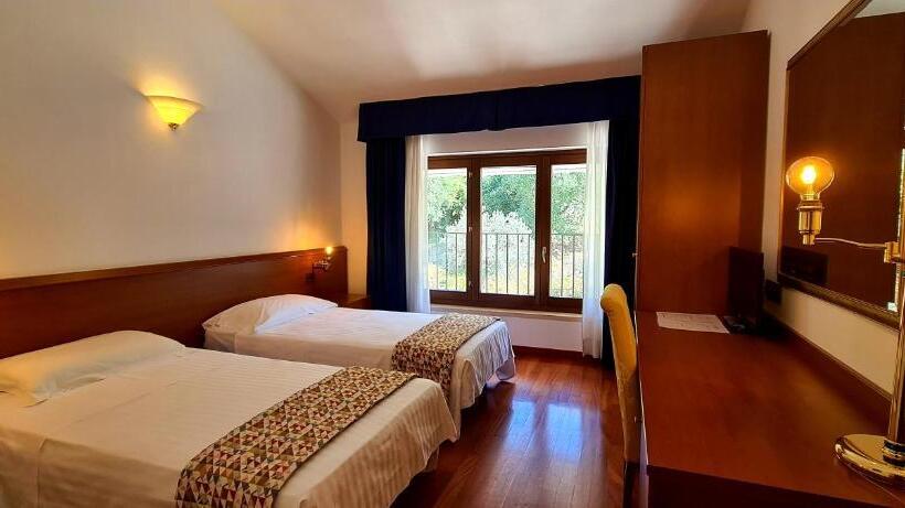 수피리어 룸, New Genziana