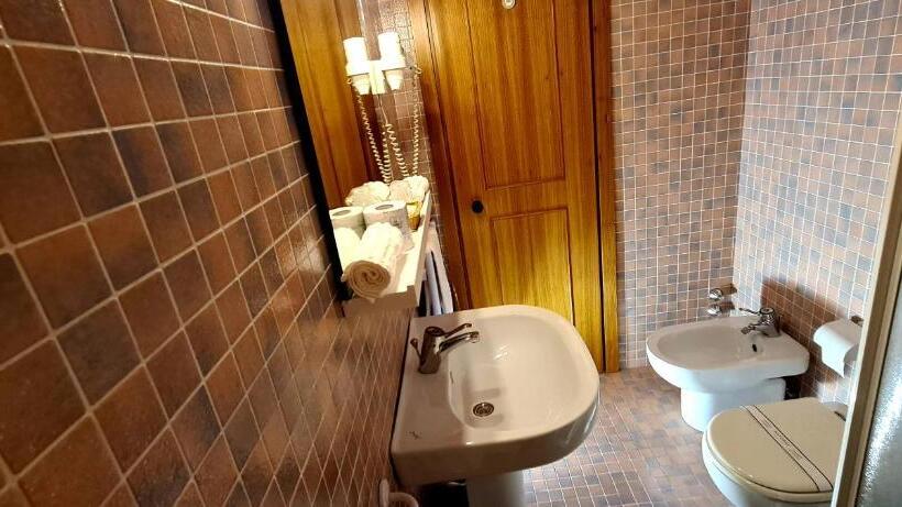 스탠다드 룸, New Genziana