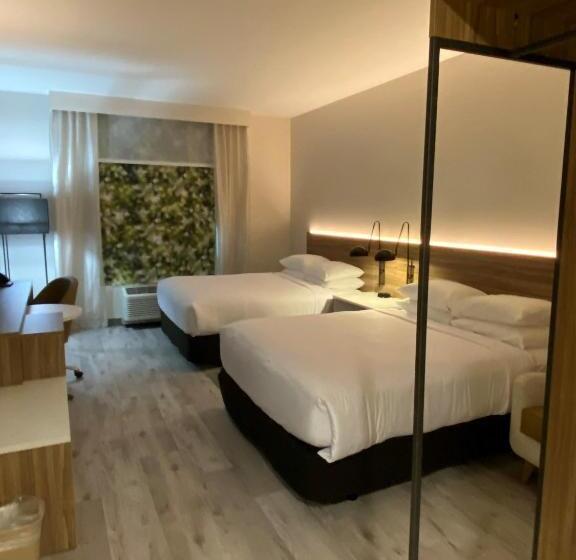 غرفة قياسية, Wyndham Garden Orlando Airport   Free Airport Shuttle