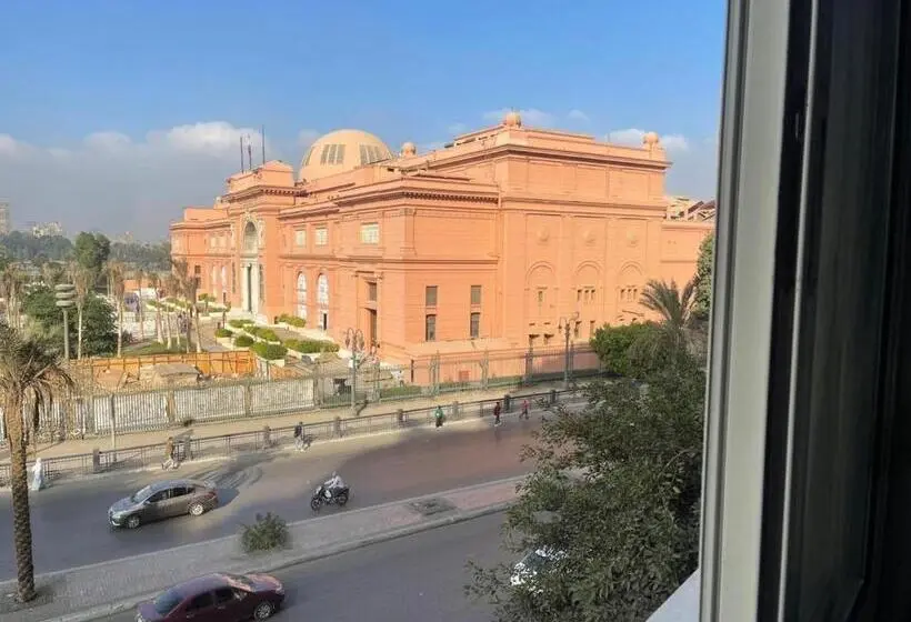 اتاق لوکس, Museum Plaza