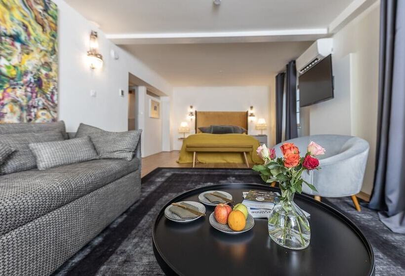 جناح جونيور, De Merin Boutique Hotel Straden